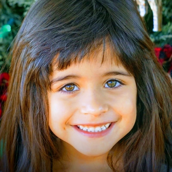 Meet your Posher, Linda : D - Picture 3 of 8